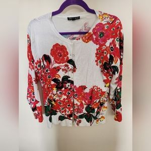 Floral pink and white button up cardigan XL cable & gauge